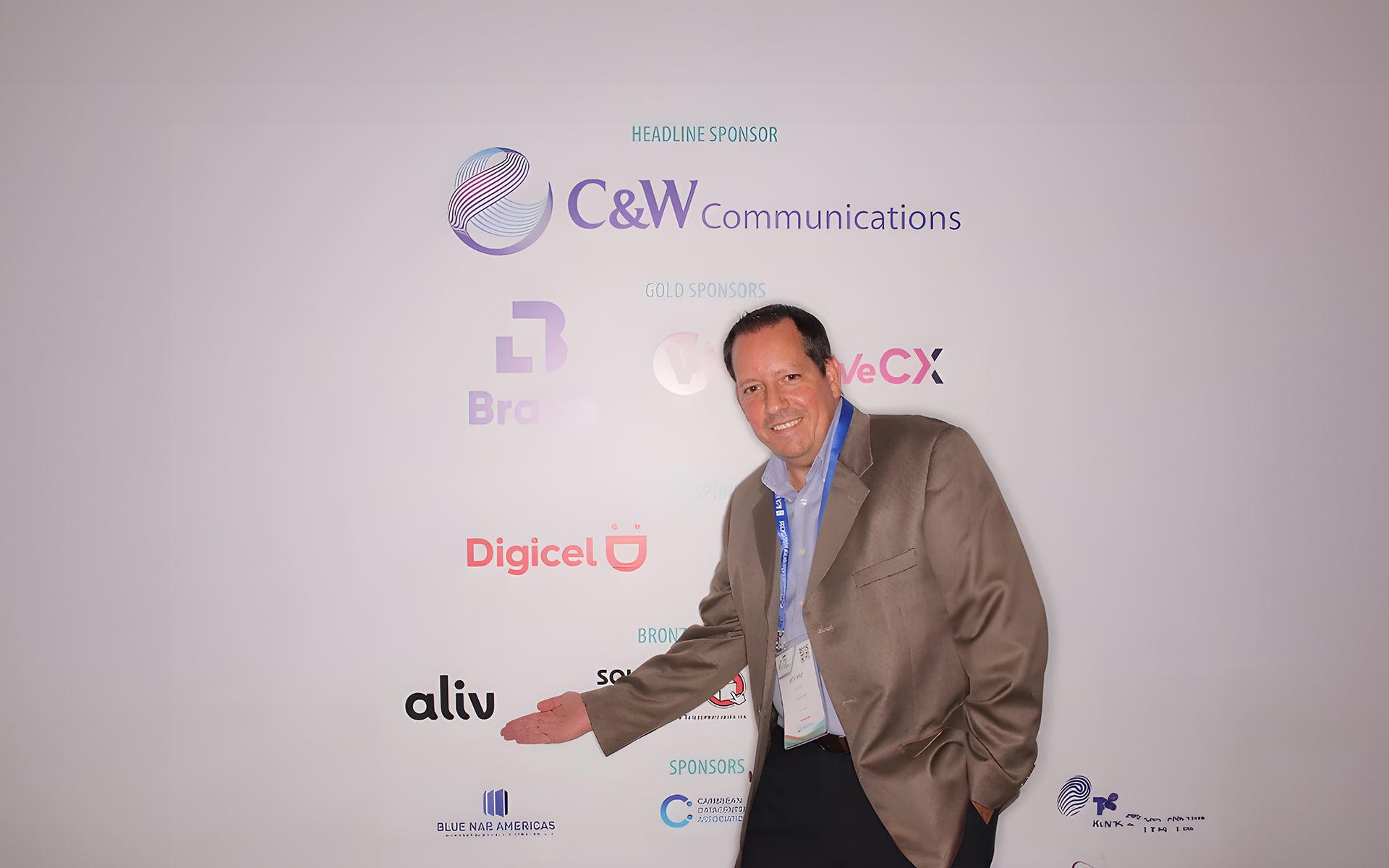 Aliv y Cable Bahamas en la Convención CANTO 2024: Innovaciones punteras en fibra hasta el hogar para las Bahamas